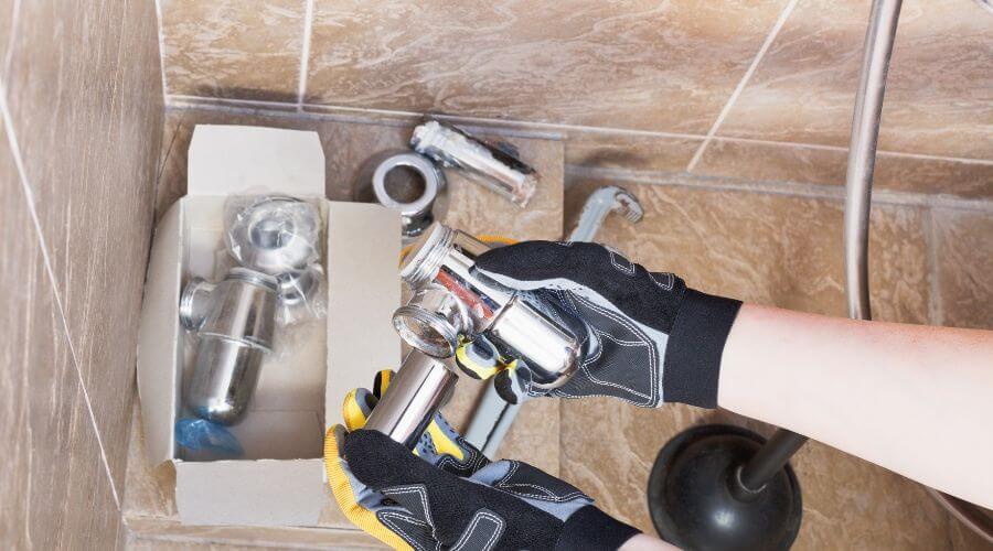 Professional gutter cleaning in Nineveh, PA